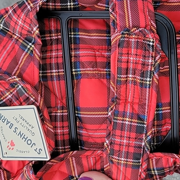 NWT: St. John's Bark Quilted Dog  Vest / Jacket - Picture 13 of 13